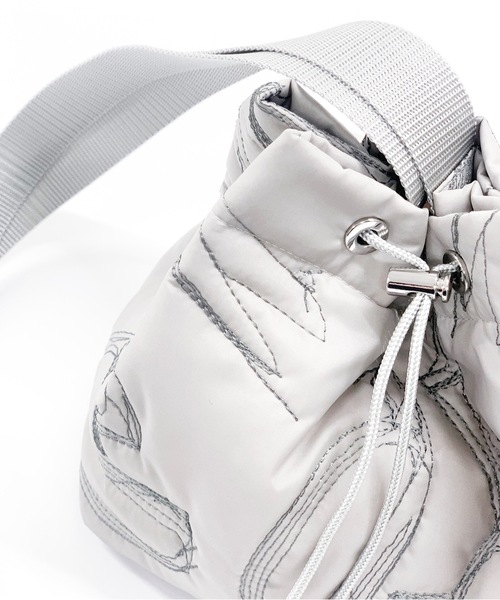 mintdesigns(ミントデザインズ)の「【SPECIAL ITEM】QUILTING BAG / キルティングバッグ(ショルダーバッグ・レディース・グレー系その他/ブラック/オフホワイト/ミント/カーキ/ネイビー・FREE)」の22枚目の写真