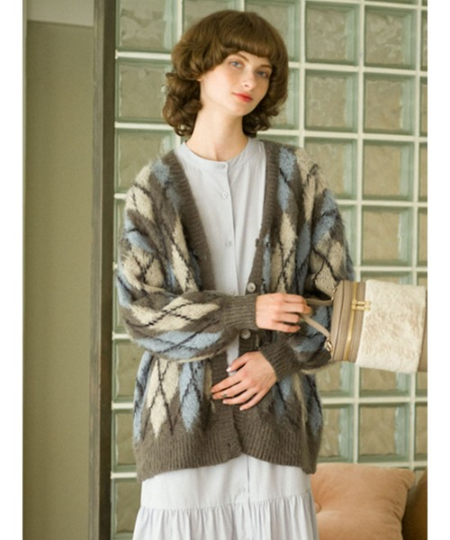 Te chichi TERRASSE（テチチテラス）の「起毛アーガイルカーディガン（カーディガン/ボレロ・レディース・グレー/オフホワイト/チャコール・ﾌﾘ-）」の7枚目の写真