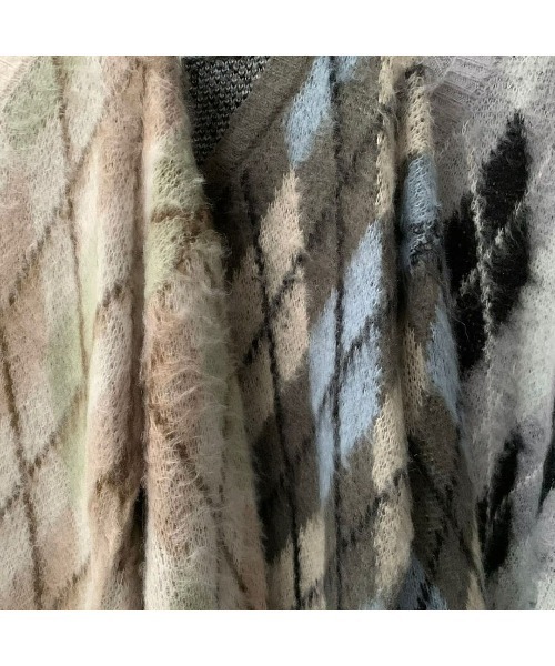 Te chichi TERRASSE（テチチテラス）の「起毛アーガイルカーディガン（カーディガン/ボレロ・レディース・グレー/オフホワイト/チャコール・ﾌﾘ-）」の6枚目の写真