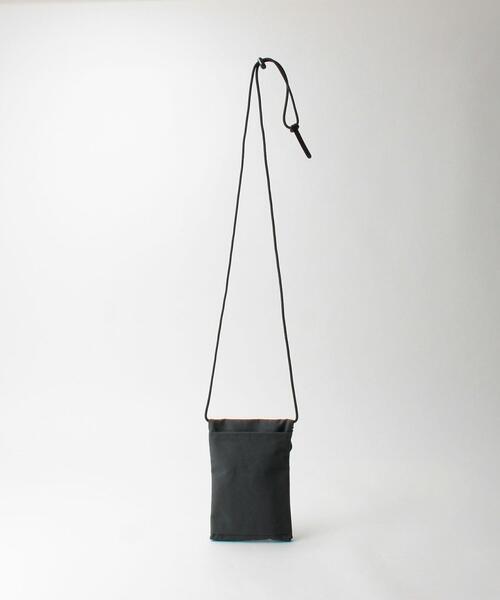 STANDARD SUPPLY（スタンダードサプライ）の「【別注】＜STANDARD SUPPLY×green label relaxing＞スリングパースM（ショルダーバッグ・メンズ・ダークグリーン/ブラック/ダークグレー/コバルトブルー/グレー/ナチュラル/ライトブルー/その他1/ライム/その他2・FREE）」の14枚目の写真