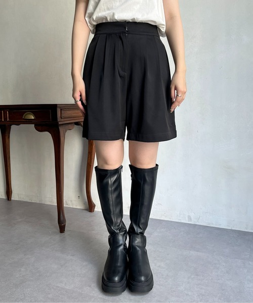 prose verse(プロズヴェール)の「タックショートパンツ(その他パンツ・レディース・ブラック・SMALL/MEDIUM/LARGE)」の15枚目の写真