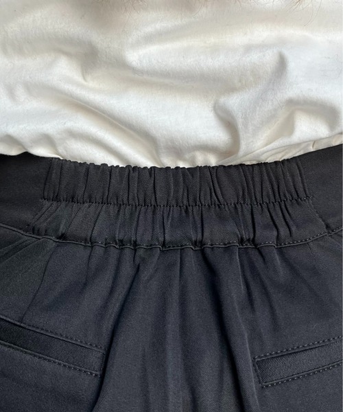 prose verse(プロズヴェール)の「タックショートパンツ(その他パンツ・レディース・ブラック・SMALL/MEDIUM/LARGE)」の11枚目の写真