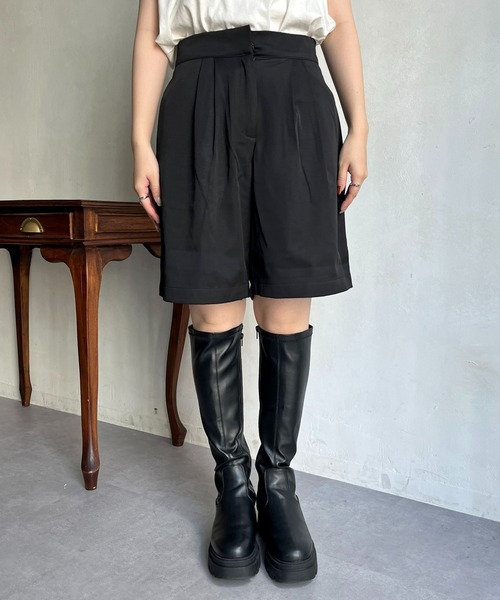 prose verse(プロズヴェール)の「タックショートパンツ(その他パンツ・レディース・ブラック・SMALL/MEDIUM/LARGE)」の8枚目の写真