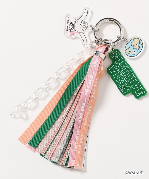 niko and...（ニコアンド）の「【WALNUT(ウォルナット)】コラボチャーム（キーケース/キーアクセサリー・レディース・イエロー/グリーン・0）」の2枚目の写真