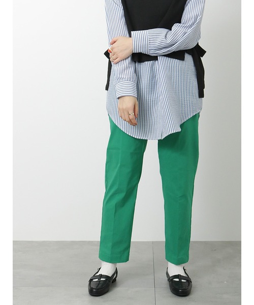 Lugnoncure（ルノンキュール）の「ストレッチテーパードパンツ（その他パンツ・レディース・グリーン/イエロー/パープル/ベージュ/ブラック・MEDIUM/LARGE/SMALL）」の20枚目の写真