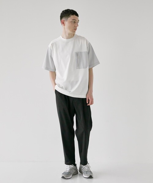 CITY TOKYO（シティトウキョウ）の「ジップポケットリラックスフィット半袖Tシャツ（Tシャツ/カットソー・メンズ・ホワイト/ブラック・1/2）」の13枚目の写真