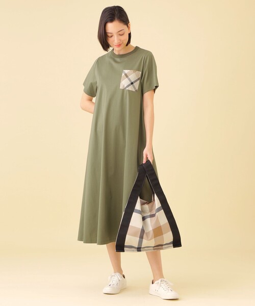 CB CRESTBRIDGE（シービークレストブリッジ）の「クレスト