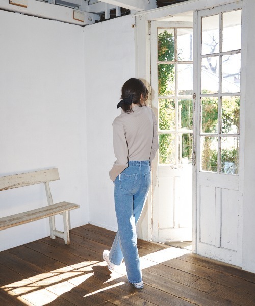 MIRO AMURETTE（ミロアミュレット）の「ceur straight denim/ハートポケットデニム（デニムパンツ・レディース・ライトブルー・SMALL/MEDIUM）」の13枚目の写真