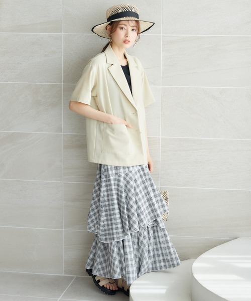 miclat（ミクラ）の「大きいサイズ　半袖ジャケット　miclat（ミリタリージャケット・レディース・チャコール/イエロー系・3L/4L/L/5L/LL）」の7枚目の写真