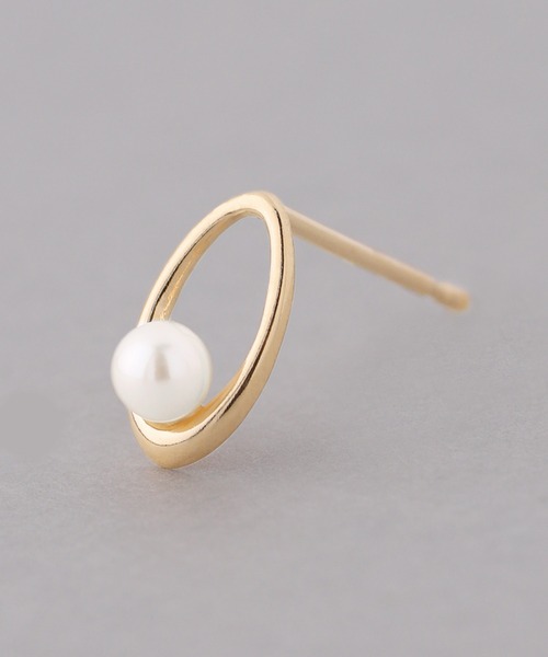ANEMONE（アネモネ）の「淡水パール×オーバルピアス[K10]（ピアス（両耳用）・レディース・ホワイト系その他2・FREE）」の2枚目の写真