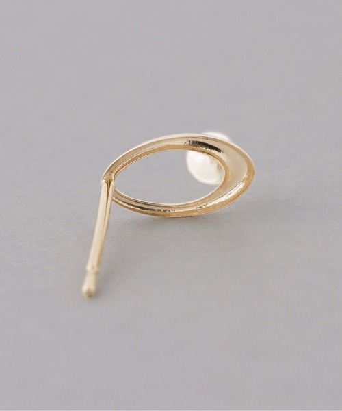 ANEMONE（アネモネ）の「淡水パール×オーバルピアス[K10]（ピアス（両耳用）・レディース・ホワイト系その他2・FREE）」の5枚目の写真