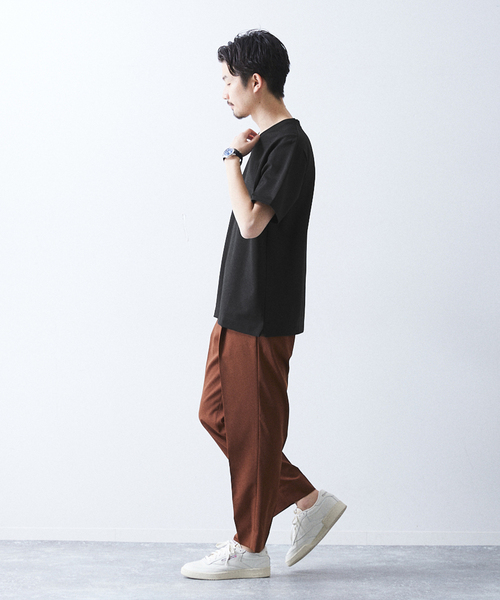 417 EDIFICE(フォーワンセブンエディフィス)の「【Made in Japan】コンパクトポンチ S/S Vネック(Tシャツ/カットソー・メンズ・ホワイト/ブラック/グレー/ブラック系その他・SMALL/MEDIUM/LARGE)」の5枚目の写真
