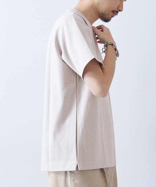417 EDIFICE(フォーワンセブンエディフィス)の「【Made in Japan】コンパクトポンチ S/S Vネック(Tシャツ/カットソー・メンズ・ホワイト/ブラック/グレー/ブラック系その他・SMALL/MEDIUM/LARGE)」の8枚目の写真