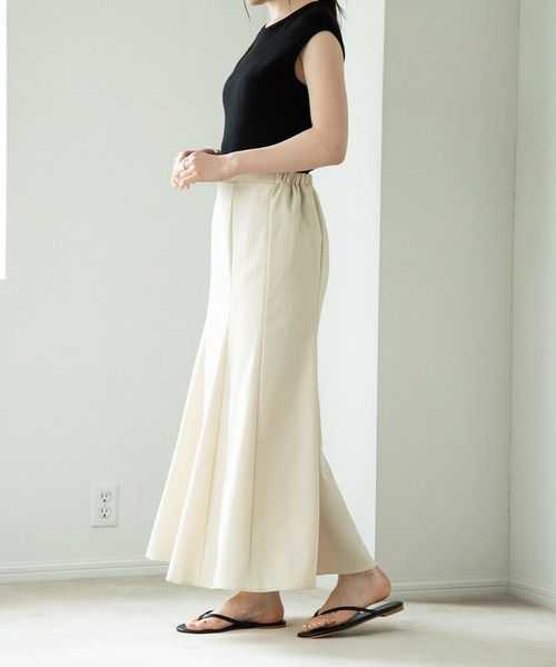 aity（アイティ）の「ロングフレアスカート（スカート・レディース・ブラック/アイボリー/ブラウン/グレイッシュベージュ・M）」の8枚目の写真
