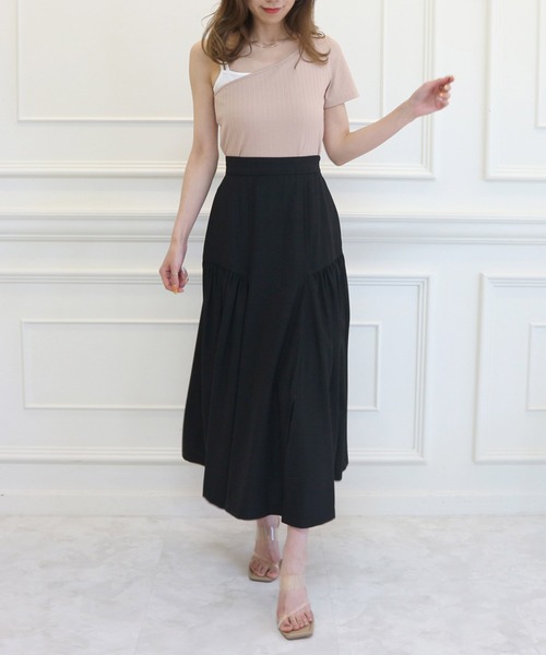 ROYAL PARTY(ロイヤルパーティー)の「2wayアシメレイヤードトップス(Tシャツ/カットソー・レディース・ブラック/ベージュ/ブルー・FREE)」の8枚目の写真