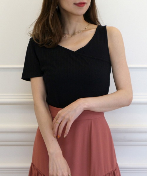 ROYAL PARTY(ロイヤルパーティー)の「2wayアシメレイヤードトップス(Tシャツ/カットソー・レディース・ブラック/ベージュ/ブルー・FREE)」の5枚目の写真