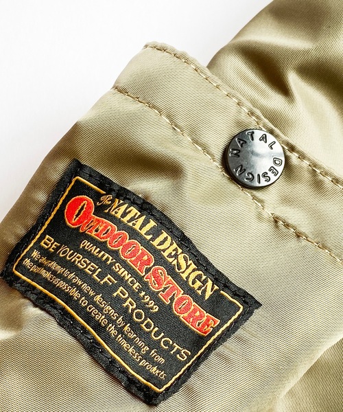 AlexanderLeeChang（アレキサンダーリーチャン）の「AlexanderLeeChang × HALF TRACK +U BIG（ショルダーバッグ・メンズ・ブラック/カーキ・ONESIZE）」の6枚目の写真