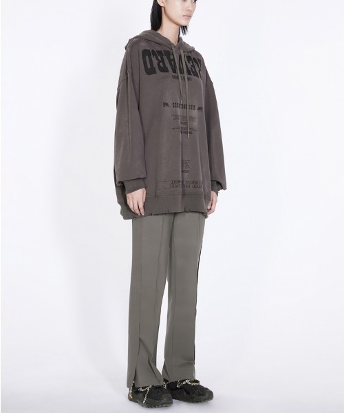 JNBY（ジェーエヌビーワイ）の「Oversized Wanted Rabbit Hooded Sweatshirt（パーカー・レディース・グレー系その他5/パープル系その他3/ブラック系その他・38/40）」の11枚目の写真