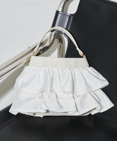 VIOLETTA（ヴィオレッタ）の「ティアードフリルハンドバッグ（ハンドバッグ・レディース・ホワイト/ベージュ/ブラック・FREE）」の2枚目の写真