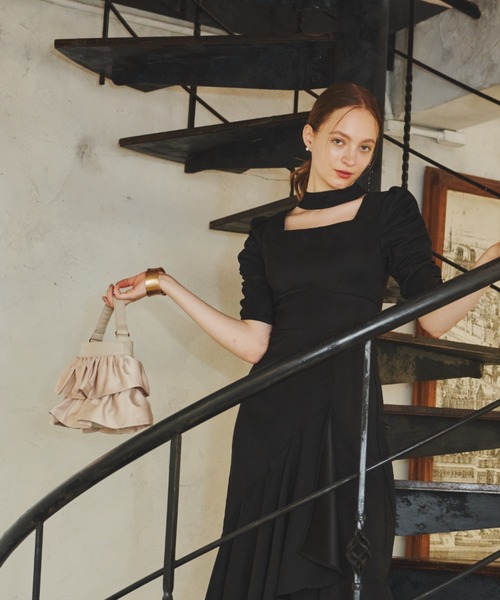 VIOLETTA（ヴィオレッタ）の「ティアードフリルハンドバッグ（ハンドバッグ・レディース・ホワイト/ベージュ/ブラック・FREE）」の22枚目の写真