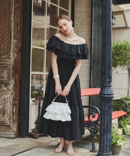 VIOLETTA（ヴィオレッタ）の「ティアードフリルハンドバッグ（ハンドバッグ・レディース・ホワイト/ベージュ/ブラック・FREE）」の11枚目の写真