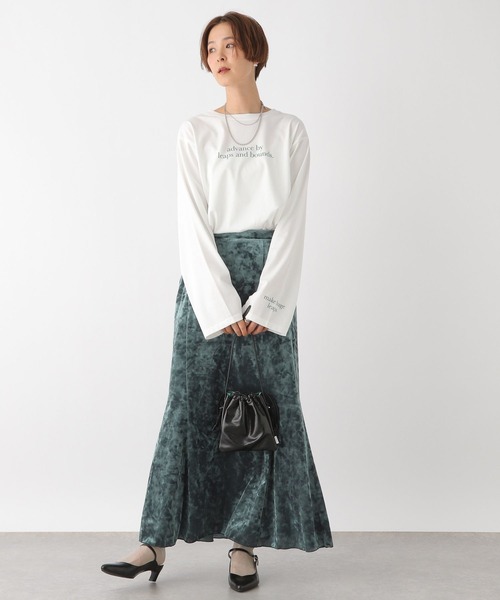 LEPSIM（レプシィム）の「クラッシュベロアロングスカート　908509（スカート・レディース・ブルーグリーン/スミクロ/グレイッシュベージュ/シルバー・FREE）」の14枚目の写真