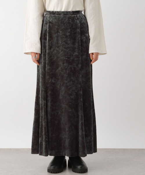 LEPSIM（レプシィム）の「クラッシュベロアロングスカート　908509（スカート・レディース・ブルーグリーン/スミクロ/グレイッシュベージュ/シルバー・FREE）」の22枚目の写真