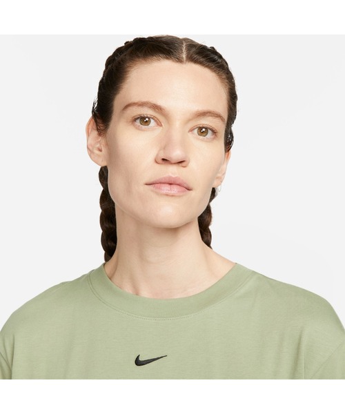 NIKE(ナイキ)の「ナイキ NIKE ナイキ NSW エッセンシャル S/S Tシャツ ドレス(ワンピース・レディース・グリーン/ブラック・XL/S/L/M)」の8枚目の写真
