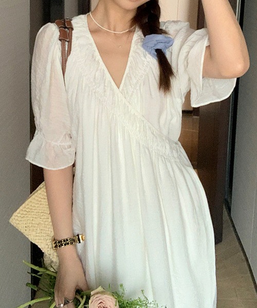 aimoha(アイモハ)の「Vネック ワンピース (SS)(ワンピース・レディース・ベージュ/パープル・FREE)」の16枚目の写真