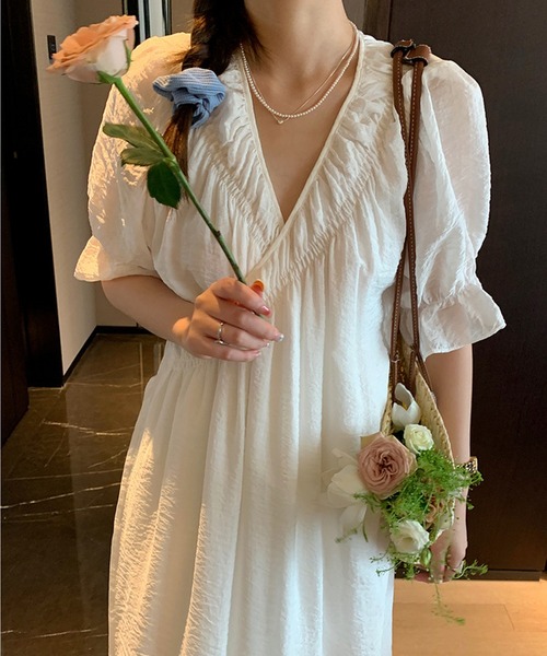 aimoha(アイモハ)の「Vネック ワンピース (SS)(ワンピース・レディース・ベージュ/パープル・FREE)」の18枚目の写真
