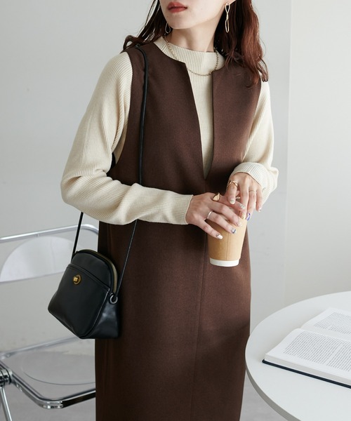 DISCOAT（ディスコート）の「【オン・オフ使える】ウールライク深Vジャンスカ（ジャンパースカート・レディース・ブラック/ブラウン・FREE）」の7枚目の写真