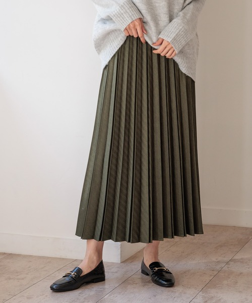 GLOBAL WORK(グローバルワーク)の「お手入れらくらくプリーツスカート/906755(スカート・レディース・ブラック/カーキ/グレー系その他/ブラック系その他/ネイビー系/モカ・SHORT/FREE)」の5枚目の写真