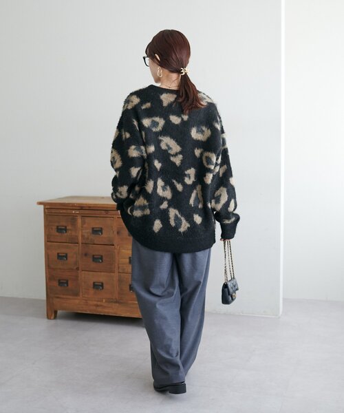 セール】【ユニセックス/WEB限定】ダブルジャガードアニマル柄ニット