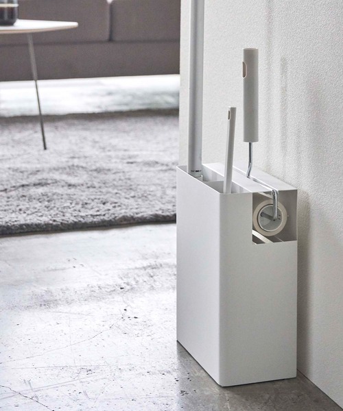 tower（タワー）の「tower(タワー)　クリーナーツールオーガナイザー（掃除グッズ・レディース・ブラック/ホワイト・F）」の2枚目の写真