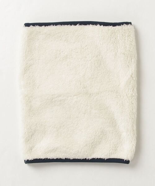 CHUMS（チャムス）の「チャムス CHUMS Elmo Fleece Neck Warmer Long（ネックウォーマー/スヌード・メンズ・ホワイト×ネイビー・ﾌﾘ-）」の2枚目の写真