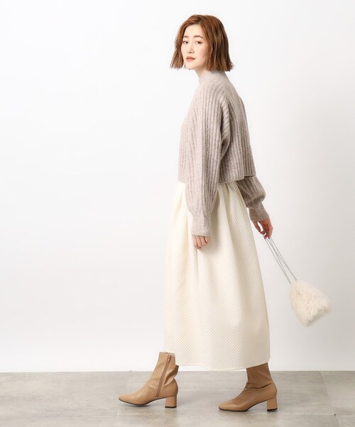 OPAQUE.CLIP（オペークドットクリップ）の「◆ぽこぽこジャカードコクーンスカート【洗濯機洗い可】（スカート・レディース・オフホワイト/ブラック・38/40）」の7枚目の写真