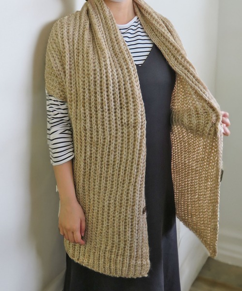 PARKS TOKYO SELECT(パークストウキョウセレクト)の「(nii)2wayニットマフラー(マフラー・レディース・オリーブ/ベージュ/グレー・FREE)」の7枚目の写真