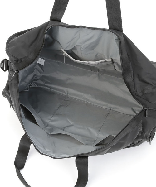 LeSportsac(レスポートサック)の「DELUXE XL WEEKENDER 【日本限定】リサイクルドブラックJP(ボストンバッグ・レディース・ブラック・FREE)」の5枚目の写真