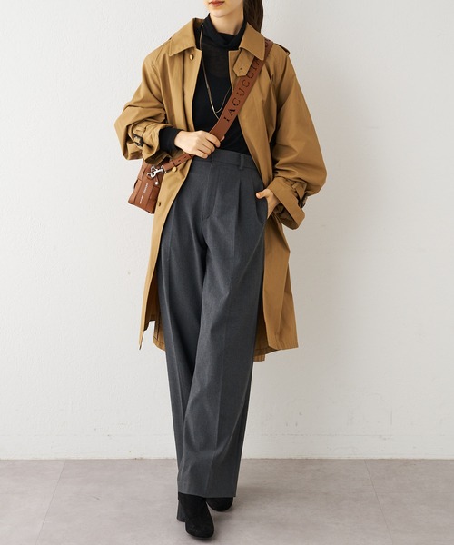 IACUCCI（イアクッチ）の「ベルタ S CERVO（ショルダーバッグ・レディース・ホワイト/キャメル/ミント/サンドベージュ/ライトグレー/ブルー・FREE）」の12枚目の写真