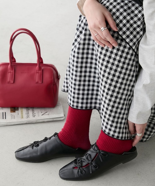 BONLECILL（ボンルシール）の「2Wayスリットリボンシューズ/バブーシュ（パンプス・レディース・オフホワイト/ゴールド/シルバー/ブラック・M/S/L）」の2枚目の写真