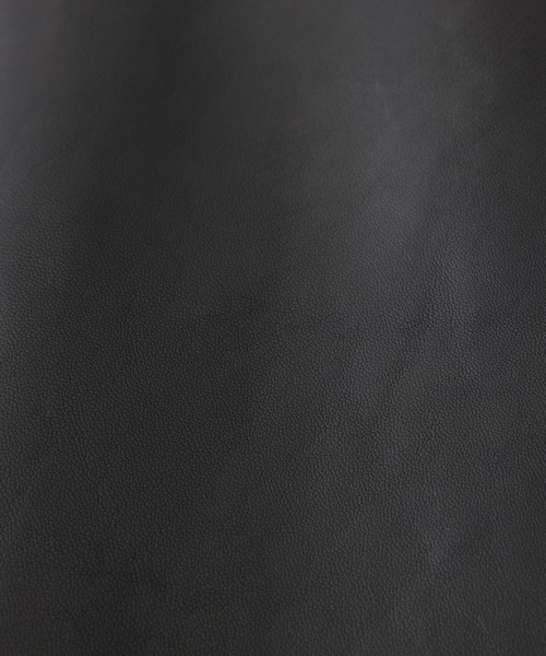 ADAM ET ROPE'(アダムエロペ)の「3ボタン シープレザー テーラードジャケット / UNISEX(テーラードジャケット・メンズ・ブラック・L/M)」の10枚目の写真