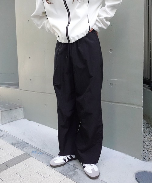CORNERS（コーナーズ）の「カーブパンツ（スラックス・レディース・ホワイト/ブラック/カーキ/チャコールグレー/ピンク・M/L）」の17枚目の写真