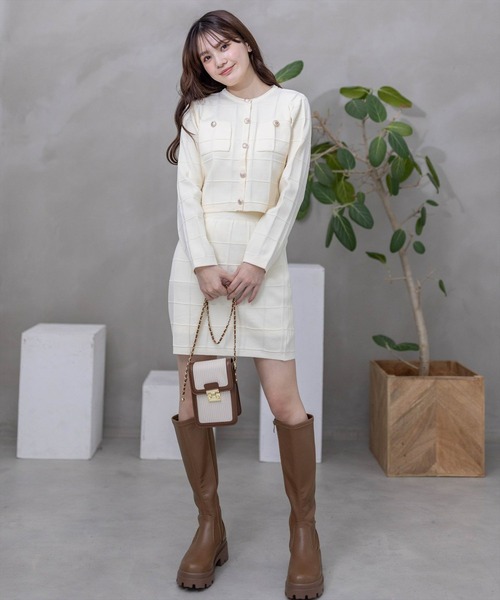 clear（クリア）の「エンボスチェックニットカーディガン[セットアップ可能]（カーディガン/ボレロ・レディース・アイボリー/ブラック/ピンク・F）」の14枚目の写真