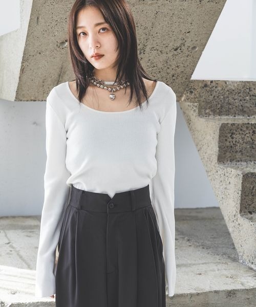 JEANASIS（ジーナシス）の「フレアスリーブタイトリブニット/109050（T