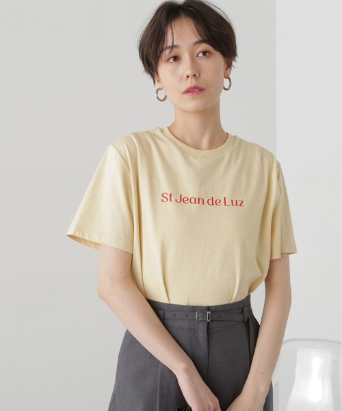 N.（N. Natural Beauty Basic）（エヌエヌナチュラルビューティーベーシック）の「◆モダンフォントロゴＴシャツ（Tシャツ/カットソー・レディース・オフホワイト/ベージュ/モカ・MEDIUM）」の4枚目の写真