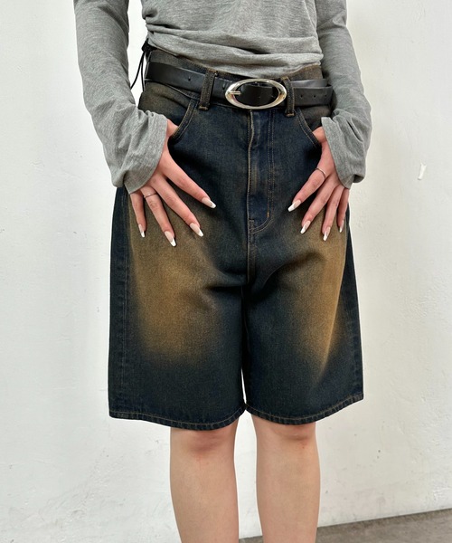 WHO'S WHO gallery(フーズフーギャラリー)の「【SLOPPY/スロッピー】ハーフデニムパンツ(デニムパンツ・レディース・ブラック/サックスブルー/ネイビー/ブラウン・FREE)」の14枚目の写真