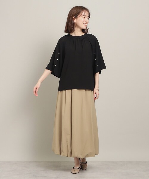 ITS'DEMO（イッツデモ）の「◆【オフィスに／袖2way仕様】袖スリットパールブラウス（シャツ/ブラウス・レディース・ブラック/オフホワイト/サックスブルー/ナチュラル・00）」の10枚目の写真