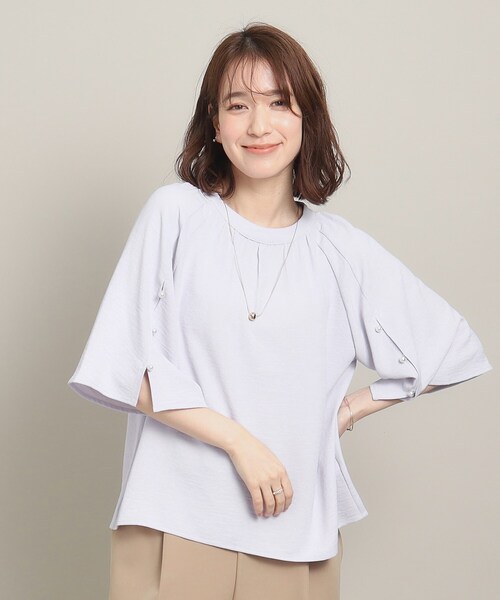 ITS'DEMO（イッツデモ）の「◆【オフィスに／袖2way仕様】袖スリットパールブラウス（シャツ/ブラウス・レディース・ブラック/オフホワイト/サックスブルー/ナチュラル・00）」の17枚目の写真