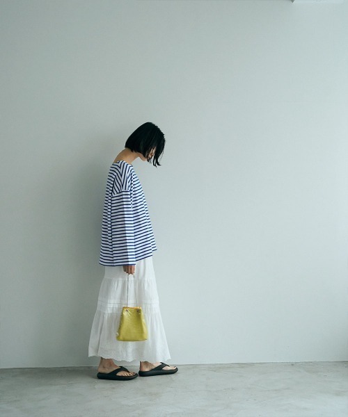 marjour（マージュール）の「FRENCH BORDER TEE (`24)（Tシャツ/カットソー・レディース・ネイビー/レッド/ブルー・M）」の20枚目の写真