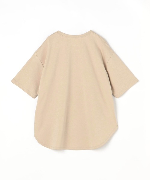 Grand PARK(グランドパーク)の「ロゴ入り ラウンドヘムTシャツ(Tシャツ/カットソー・レディース・ベージュ/ホワイト/グリーン/チャコールグレー・FREE)」の12枚目の写真